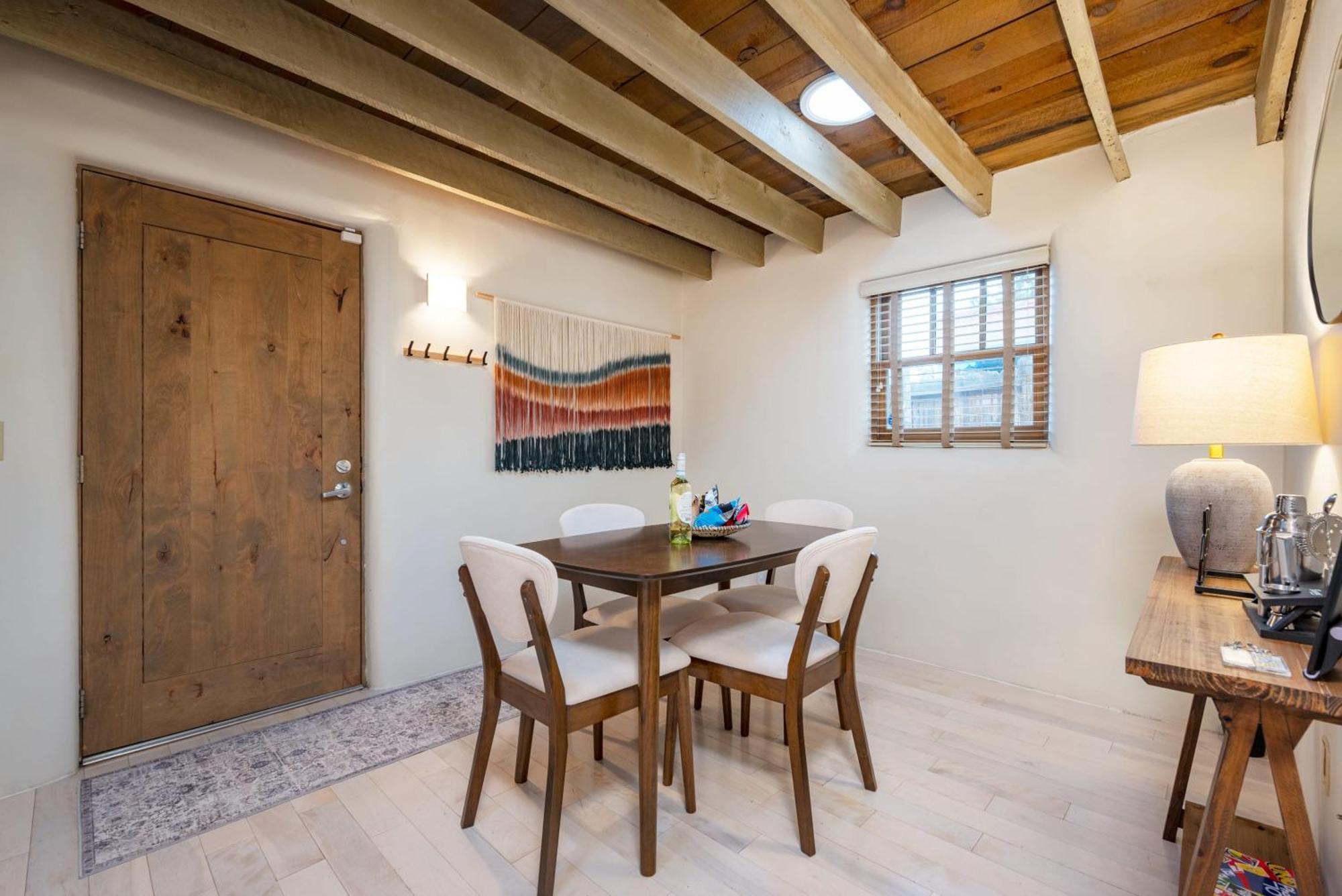 Casa Saint Francis- King Bed-patio & Fire Pit -2br Santa Fe