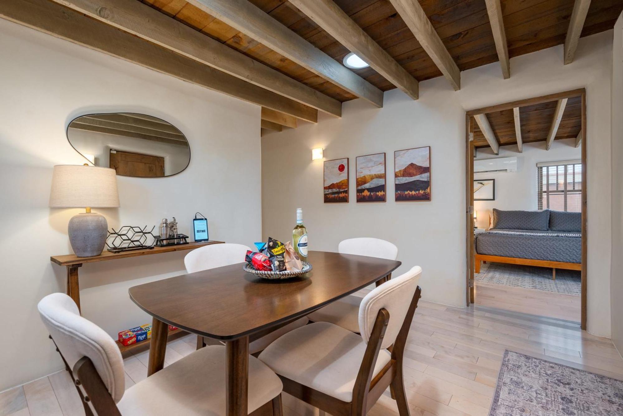 Holiday home Casa Saint Francis- King Bed-patio & Fire Pit -2br