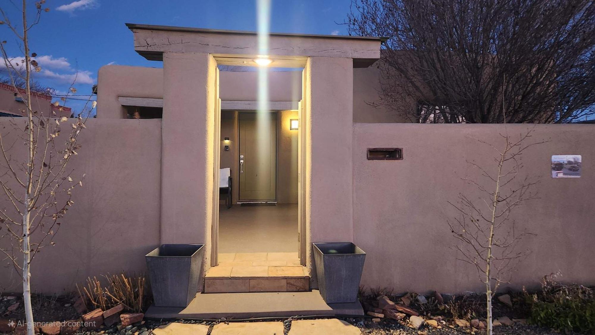 Casa Saint Francis- King Bed-patio & Fire Pit -2br * Santa Fe